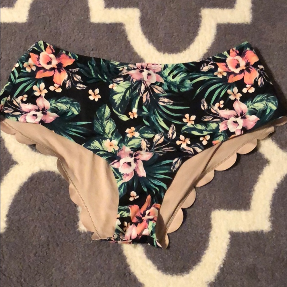 Floral Mid Rise Scalloped Bikini Bottoms